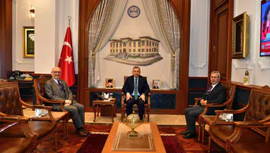 İş İnsanı Erol Tuna’dan Trabzon Valisi Tahir Şahin’e Ziyaret