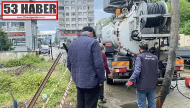 Pazar’da Aşırı Yağış Uyarısı: Belediye Çalışanları Görev Başında!