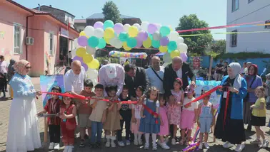 Ellerim Küçük, Hayallerim Büyük: Arsin'de Rengarenk Bir Çocuk Bienali Gerçekleşti