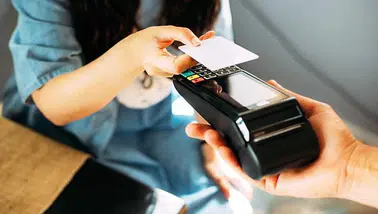 Kartlı Harcamalarda Rekor Artış: Mayıs Ayında Ödeme Tutarı 2,6 Trilyon Lirayı Geçti!