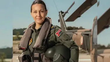 Türk Hava Kuvvetleri Tarihinde Bir İlk: Albay Özlem Karapınar, Kadın Paşa Unvanını Kazandı