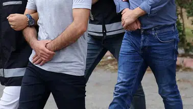 Diyarbakır'da 2 el bombasının ele geçirildi: 4 şüpheli tutuklandı