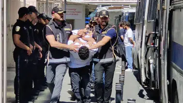 İstanbul'da Suç Çetelerine Yönelik Büyük Operasyon: 7 Kişi Gözaltına Alındı