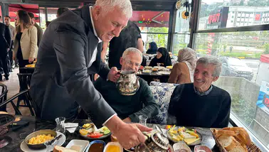 Of’ta Şehit Yakınları ve Gazilerle Kahvaltı Programında Buluşuldu