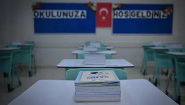 MEB'in Ücretsiz Ders Kitapları Okullarda Dağıtımına Başladı!
