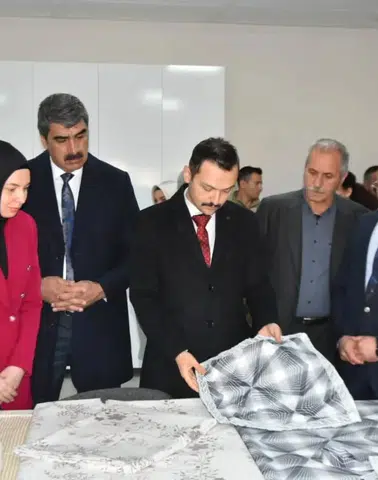 Aşkale'de kadın istihdamı için bilişim ve dikiş-nakış atölyeleri açıldı