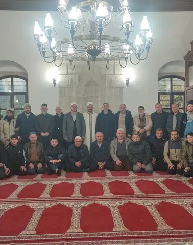 Araklı'da Sabah Namazı Buluşmaları, manevi birliktelik için yeniden yapıldı