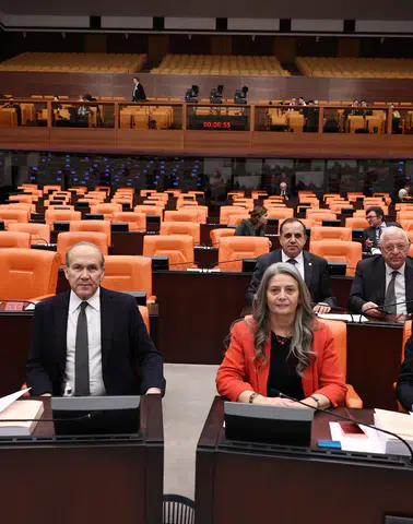 Suiçmez: Bütçe, Tarikatlara Değil Toplumun Acil İhtiyaçlarına Ayrılmalı