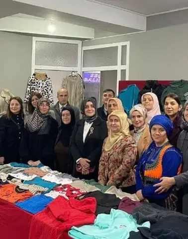 Güllühan Yıldırım Aile Destek Merkezini ziyaret ederek kadınların güçlenmesine vurgu yaptı