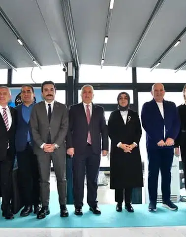 Vali Aziz Yıldırım, “Denizden Dağlara Araklı” Gastronomi Programına Katıldı