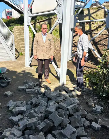Sürmene Belediyesi’nden İlçe Genelinde Asfalt, Altyapı ve Parke Çalışmaları