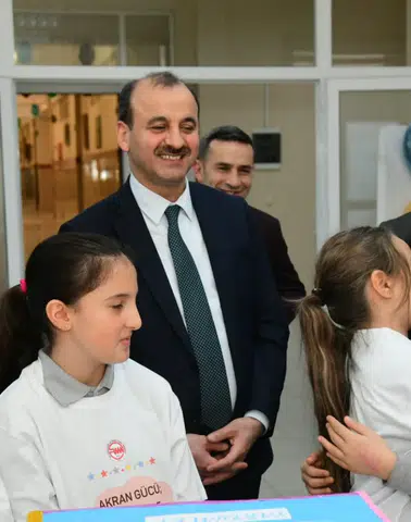 Trabzon İl Milli Eğitim Müdürlüğü’nden Akran Nezaketi Etkinliği