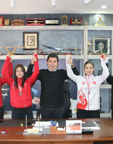 İspir Belediyesi Spor Kulübü’nden Kick Boks’ta Türkiye Derecesi