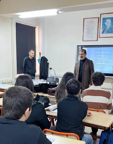 İl Millî Eğitim Müdürü Acar Öğrenci ve Öğretmenlerle Buluştu