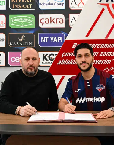 1461 Trabzon FK Transferi Duyurdu: Safa Kınalı İmzayı Attı