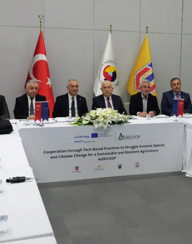 Trabzon Ticaret ve Sanayi Odası’ndan Karadeniz’de 3 Ülkeli Zararlı Böceklerle Mücadele Projesi