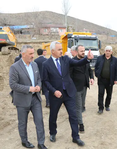 Oltu'ya Yeni Öğretmenevi: Modern Yapı Sosyal Yaşamı Canlandıracak