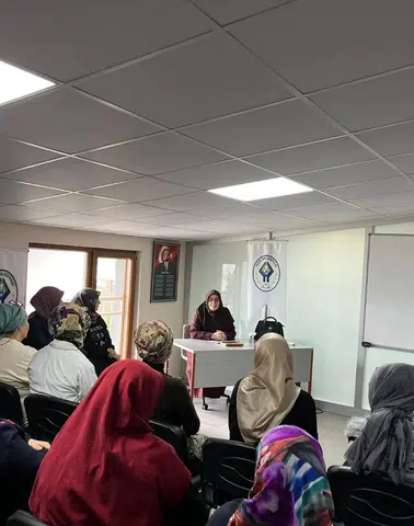 Rize İl Müftülüğü’nden Aileyi Güçlendiren Seminer
