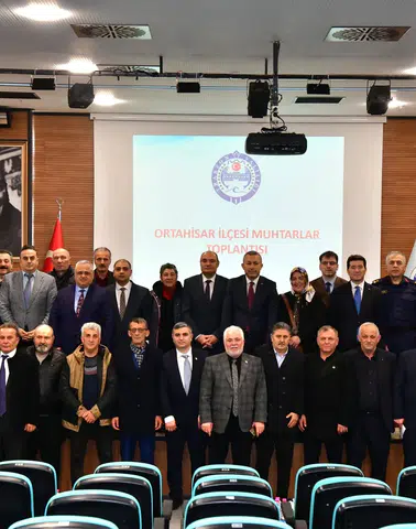 Vali Şahin, Ortahisar’da Muhtarlarla Bir Araya Geldi