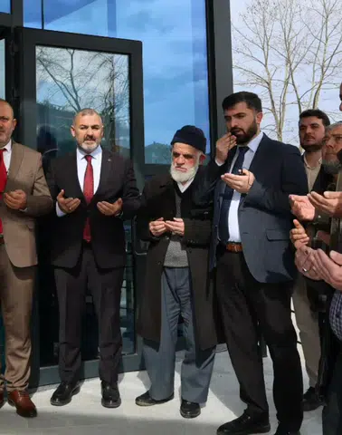 Trabzon Arsin'de Yeni Kefeliler Camii İbadete Açıldı, Manevi Değer Artıyor