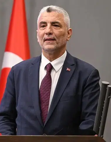 Bakan Bolat: Suudi Arabistan ile ticaret hacmini 10 milyar dolara çıkarma hedefimiz sabit