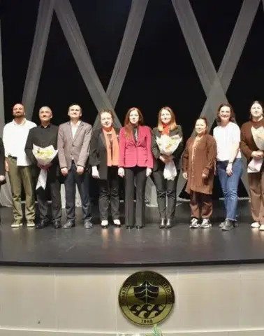 Mümkün Tiyatro Oyunu Kadına Yönelik Şiddetle Mücadele İçin Sahnelendi