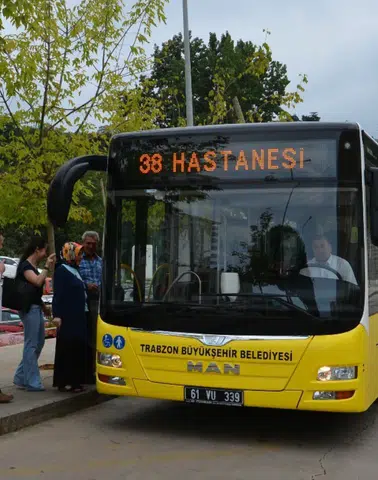 Trabzon’da Bayramda Toplu Ulaşım ve Otoparklar Ücretsiz Olacak