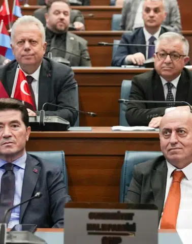 Ortahisar Belediyesi’nden Karagöz Meydanı Projesine Eleştiri