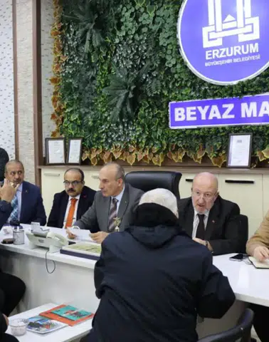 Erzurum Büyükşehir Belediyesi’nden Halk Günü Buluşması