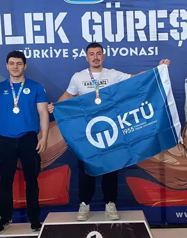 KTÜ Öğrencisi Toygar Arslan Türkiye Bilek Güreşi Şampiyonu Oldu