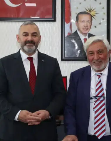 Arsin Belediye Başkanı Hamza Bilgin, Yazar Mustafa Yazıcı’yı Ağırladı