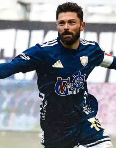 35 Yaşındaki Eren Tozlu’dan Muhteşem Performans: 3 Gol, 2 Asist