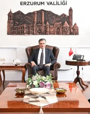 AK Parti Bölge Koordinatörlerinden Erzurum Valisi Aydın Baruş’a Hayırlı Olsun Ziyareti