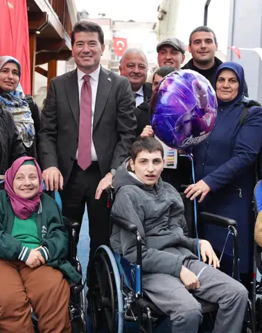 Ortahisar Belediyesi Engelsiz Yaşam Parkı’nı Hizmete Açtı