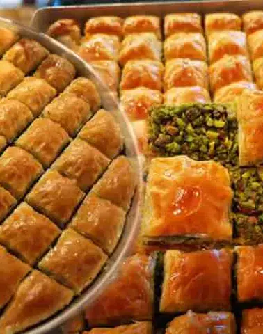 Bayramda “Sahte Baklava” Alarmı! Ucuz Diye Aldığınız Tatlı Sağlığınızı Tehdit Edebilir