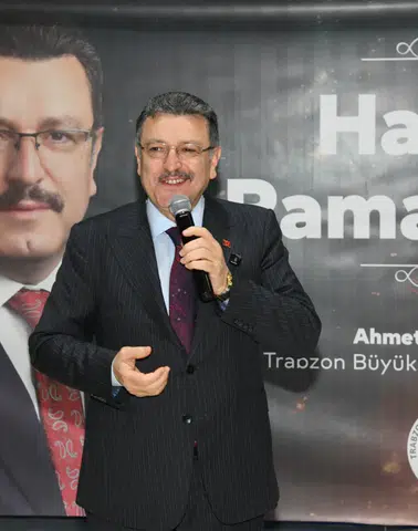 Başkan Ahmet Metin Genç: Of İçin Verdiğimiz Sözleri Bir Bir Yerine Getiriyoruz