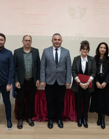 Artvin Çoruh Üniversitesi’nde Bilim ve Sanatta Kadın Paneli Düzenlendi