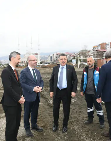 Başkan Genç, Akçaabat’ta Projeleri Yerinde İnceledi