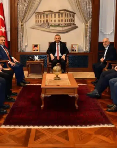 Türkiye Barolar Birliği heyetinden Trabzon Valisi Tahir Şahin’e ziyaret