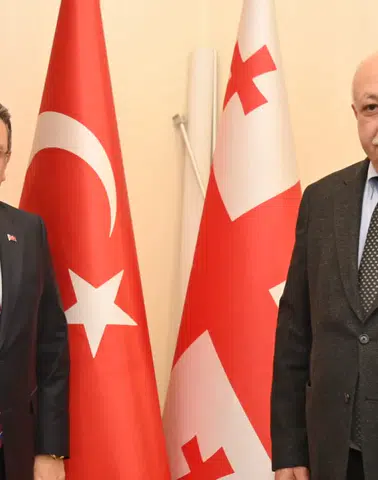 Başkan Ahmet Metin Genç’ten Gürcistan Başkonsolosluğu’na Taziye Ziyareti