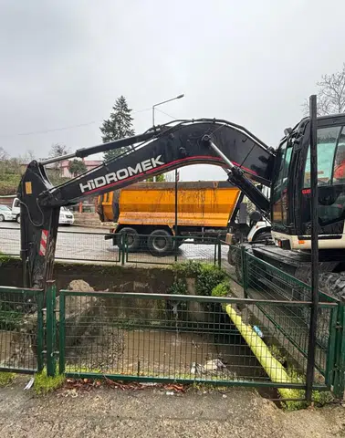 Sürmene Belediyesi, ilçede kapsamlı hizmet çalışmalarıyla önemli yatırımlara imza atıyor