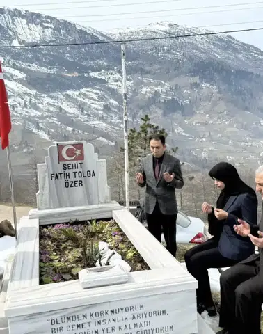 Geyikli Mahallesi’nde Şehit Kabirleri ve Ailelerine Ziyaret