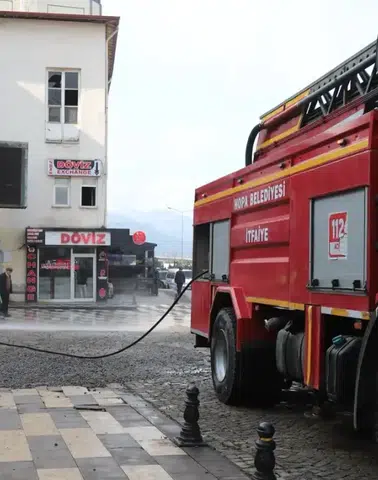 Hopa'da Temizlik ve Altyapı Çalışmaları Aralıksız Devam Ediyor