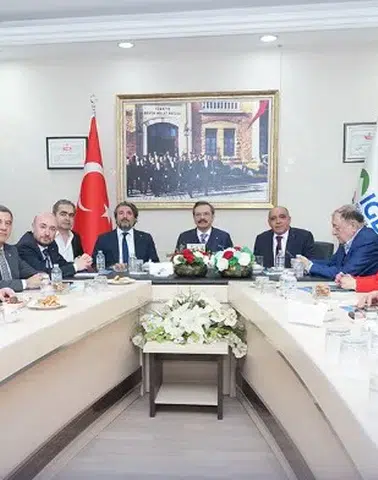 TOBB Heyeti Iğdır’da İş Dünyasıyla Buluştu