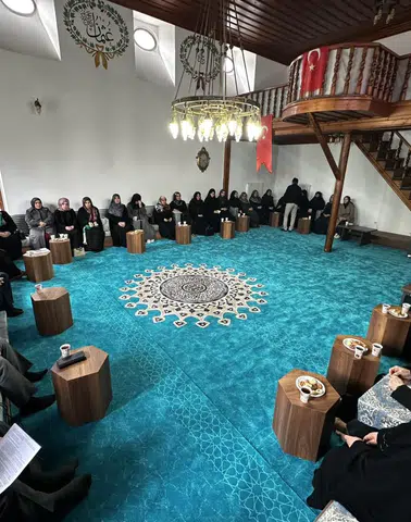 Trabzon'da Kız Kur'an Kursu Öğreticileri İle İstişare Toplantısı Düzenlendi