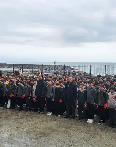 Kemalpaşa'da Yeni Hafta, Eğitimde Birlik ve Umutla Başladı