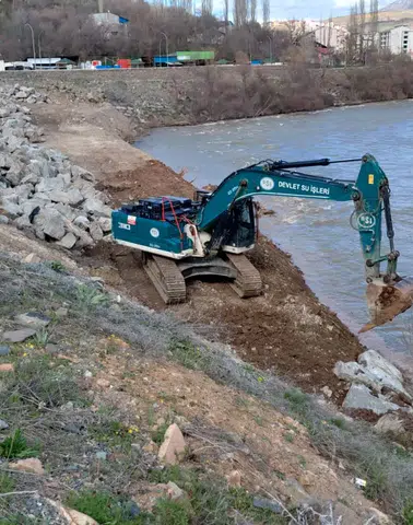 İspir Belediyesi Sahada: İlçe Genelinde Kapsamlı Hizmet Seferberliği