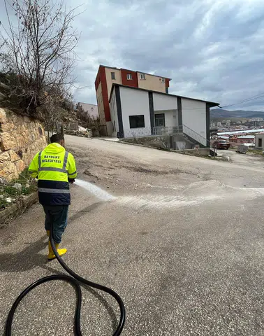 Bayburt Belediyesi’nden Temizlik ve Altyapı Atağı