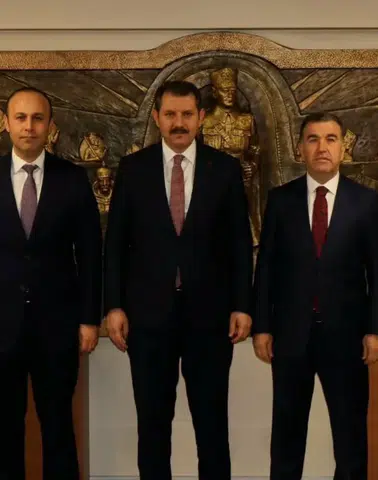 Bayburt Valisi Mustafa Eldivan’dan Milli Savunma Bakan Yardımcısı Salih Ayhan’a Ziyaret