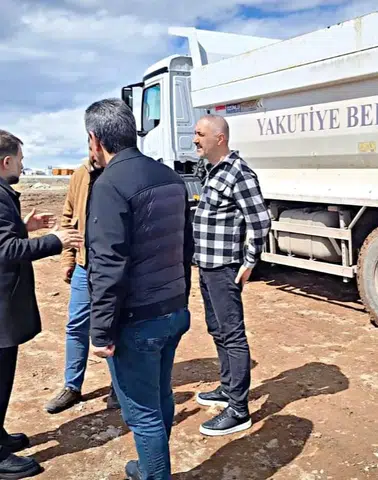 Yakutiye Belediyesi Saha Çalışmalarını Sürdürüyor